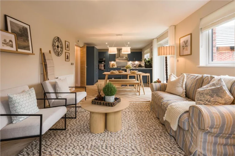 Image carousel 3280976 1775701131