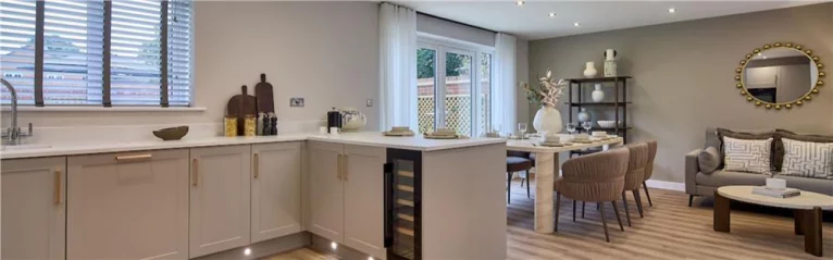 Image carousel 3281396 1761013370