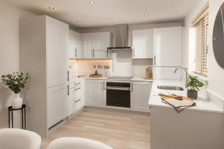 Image carousel 3324376 1765036091