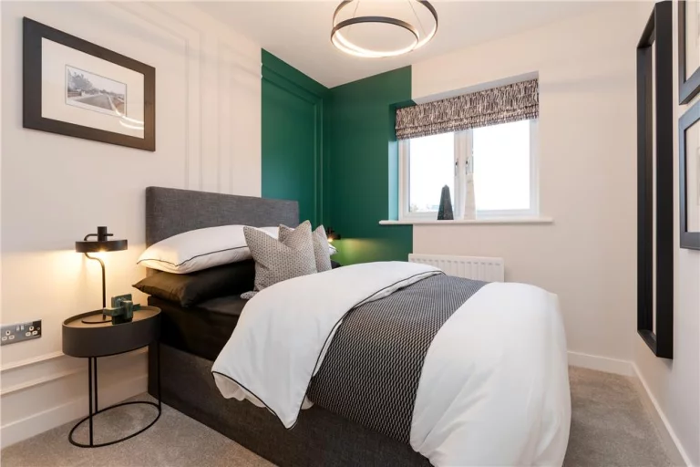 Image carousel 3337281 1764209882