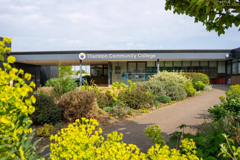 Image carousel 3458401 1756519276