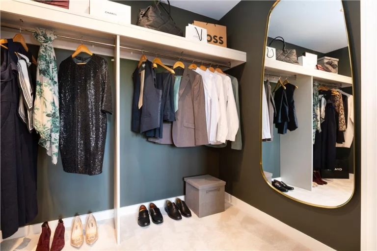 Image carousel 3459531 1773367773