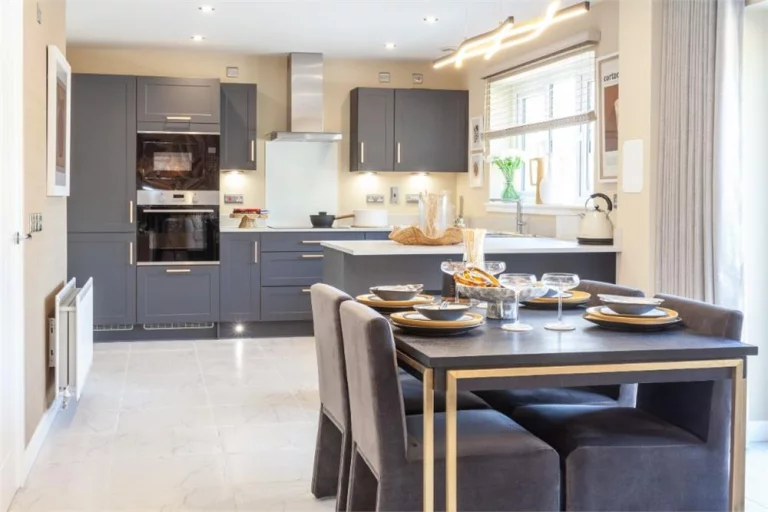 Image carousel 3476251 1758935213