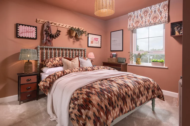 Image carousel 3491836 1761015692