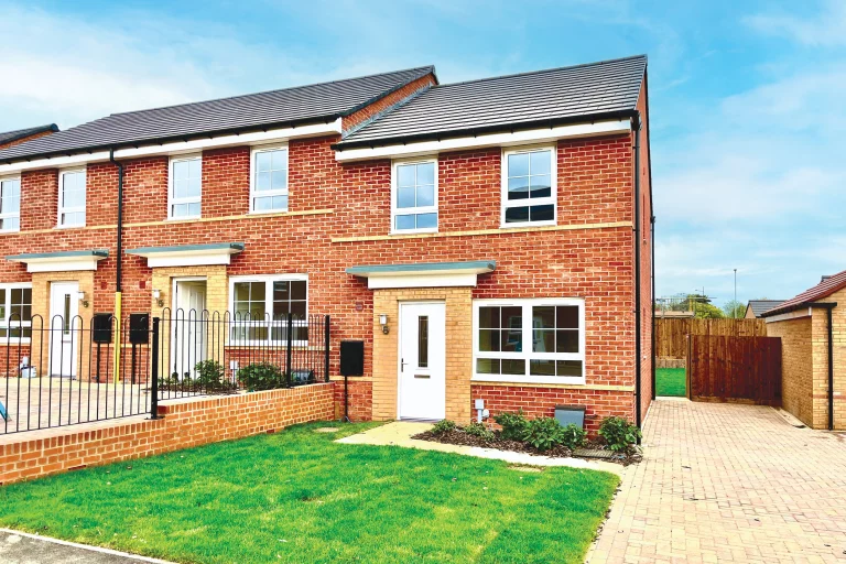 Image carousel 3492006 1761015806