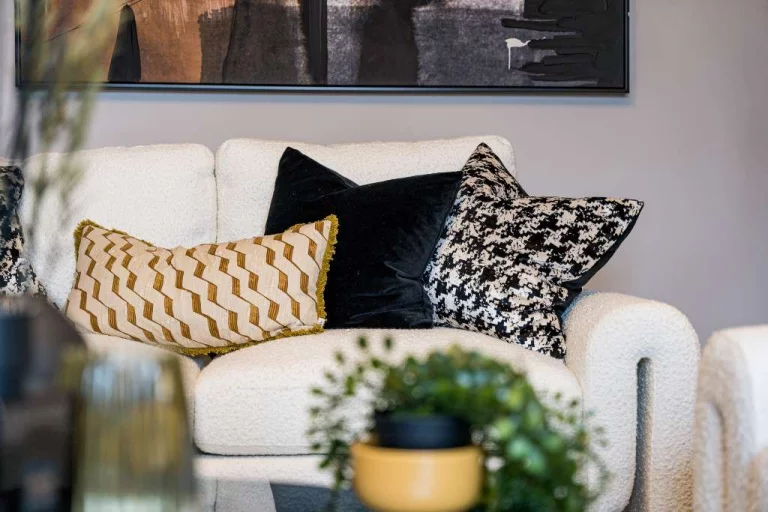 Image carousel 3495681 1761616896