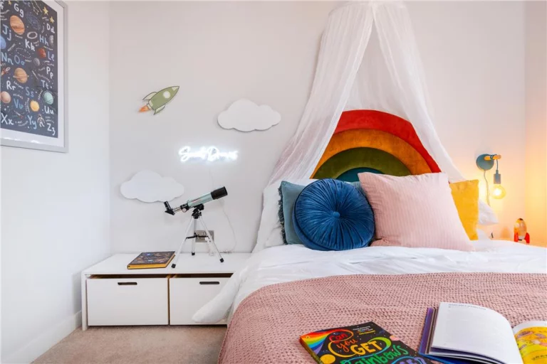 Image carousel 3496311 1761704276