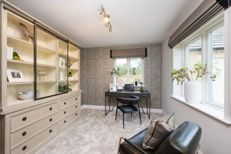 Image carousel 3496911 1761789654