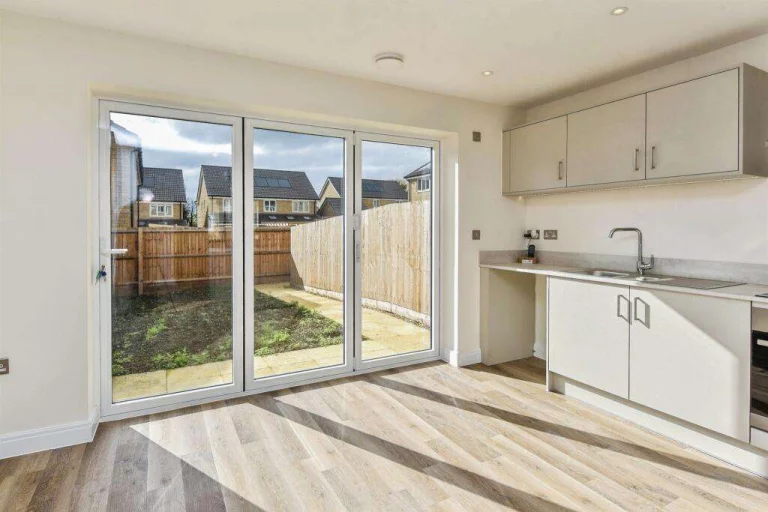 Image carousel 3497011 1761789674