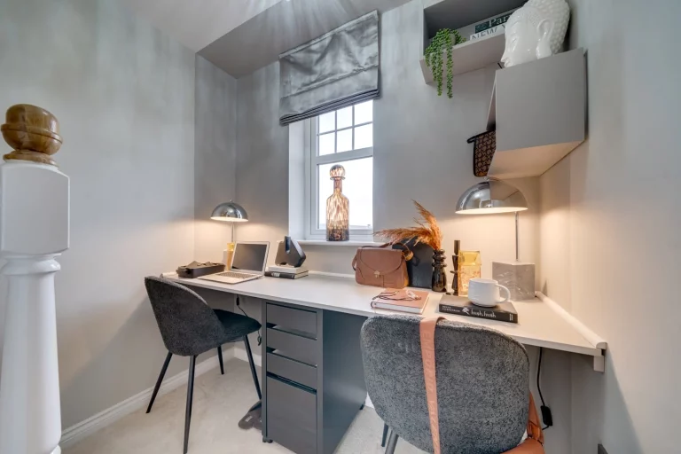 Image carousel 3498266 1762146075