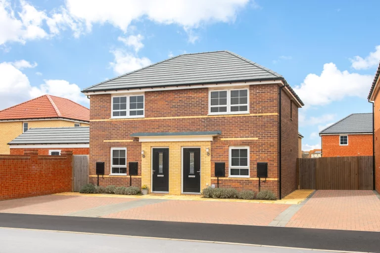 Image carousel 3498651 1762225372