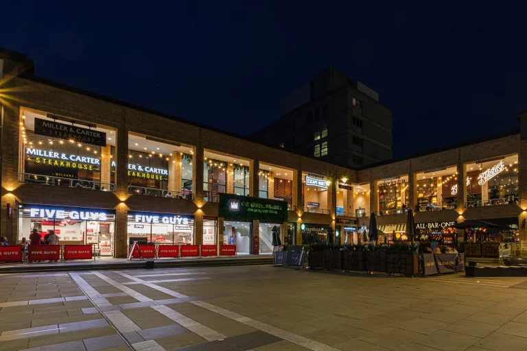 Image carousel 3501566 1762570863