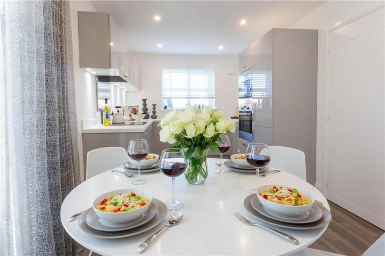 Image carousel 3502286 1762740227