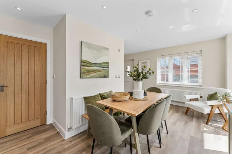 Image carousel 3502511 1762826483