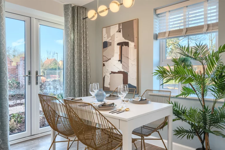 Image carousel 3503346 1763002957