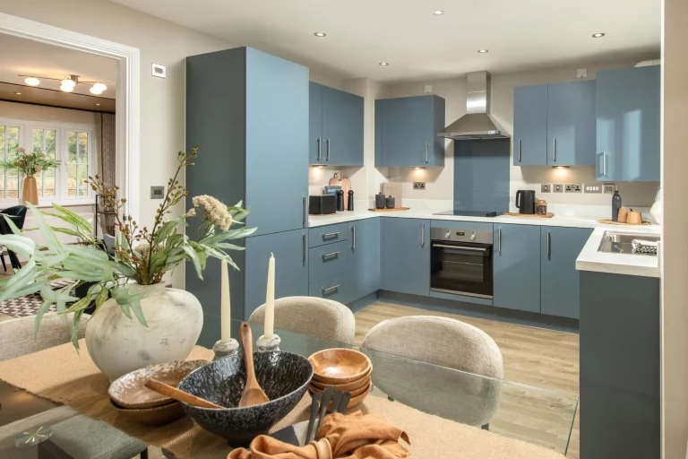 Image carousel 3503481 1763003030