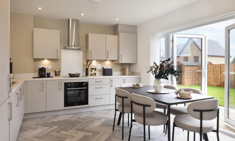 Image carousel 3504166 1763029134