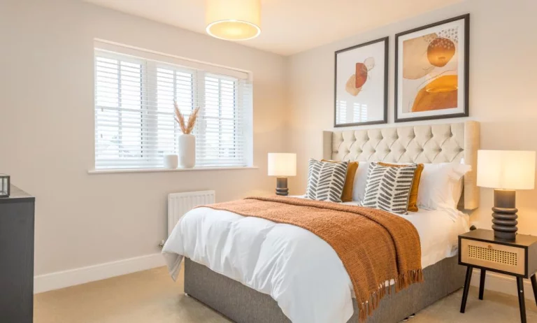 Image carousel 3504261 1763030246