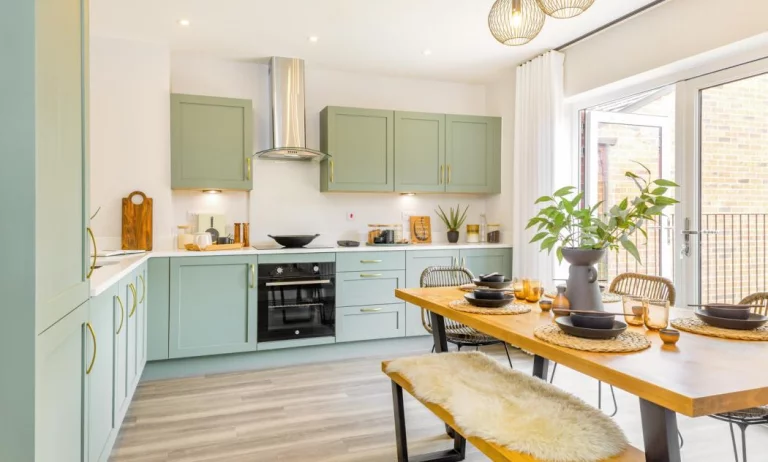 Image carousel 3504301 1763030504