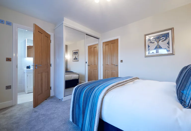 Image carousel 3504591 1763035850