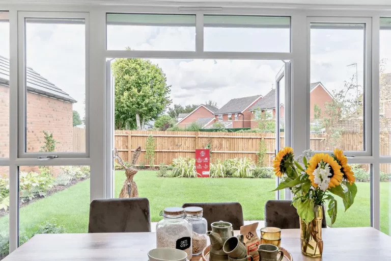 Image carousel 3506946 1763313881