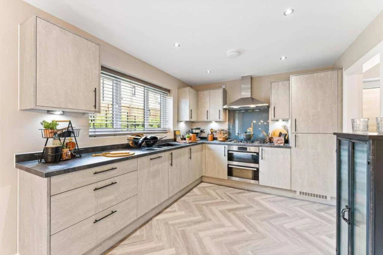 Image carousel 3507186 1763431255