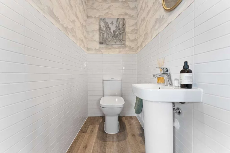 Image carousel 3507336 1763431262