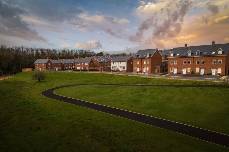 Image carousel 3507506 1763434859