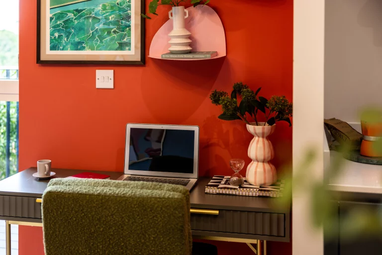 Image carousel 3508871 1763780659