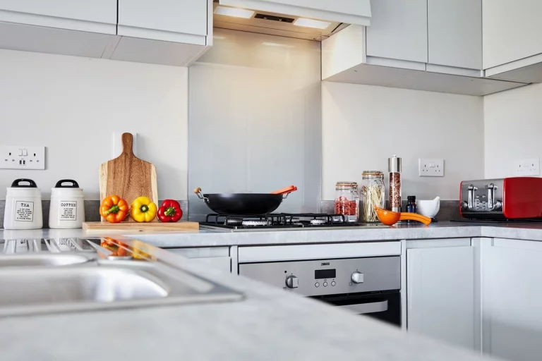 Image carousel 3509321 1764070146