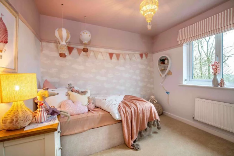 Image carousel 3510946 1764295285