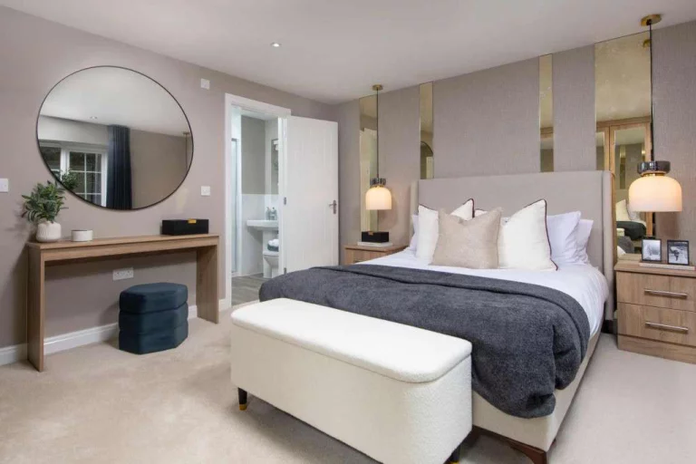 Image carousel 3511356 1764295305