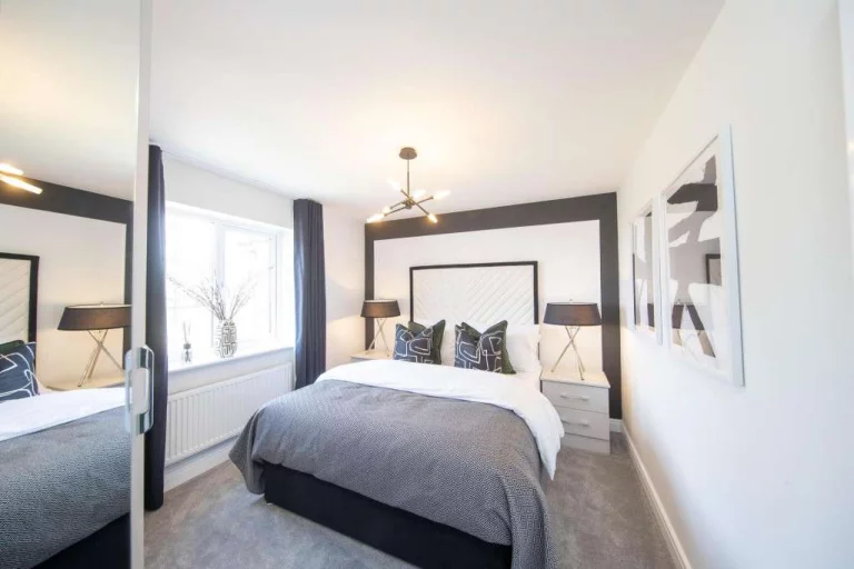 Image carousel 3512876 1764813671