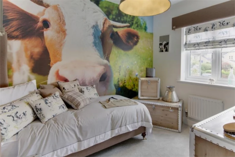 Image carousel 3513946 1764901246