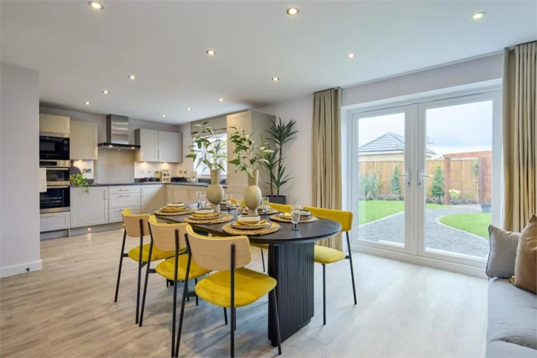 Image carousel 3513971 1764901251