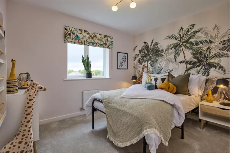 Image carousel 3514001 1764901256