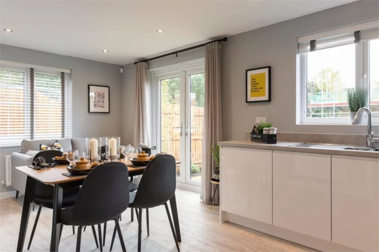 Image carousel 3514226 1764901306