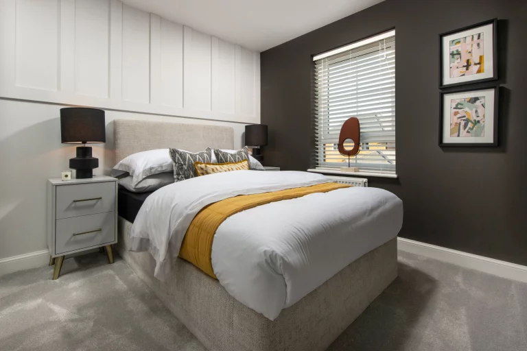 Image carousel 3516271 1765335797