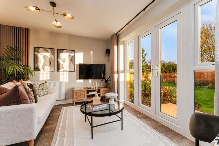 Image carousel 3516326 1765335820