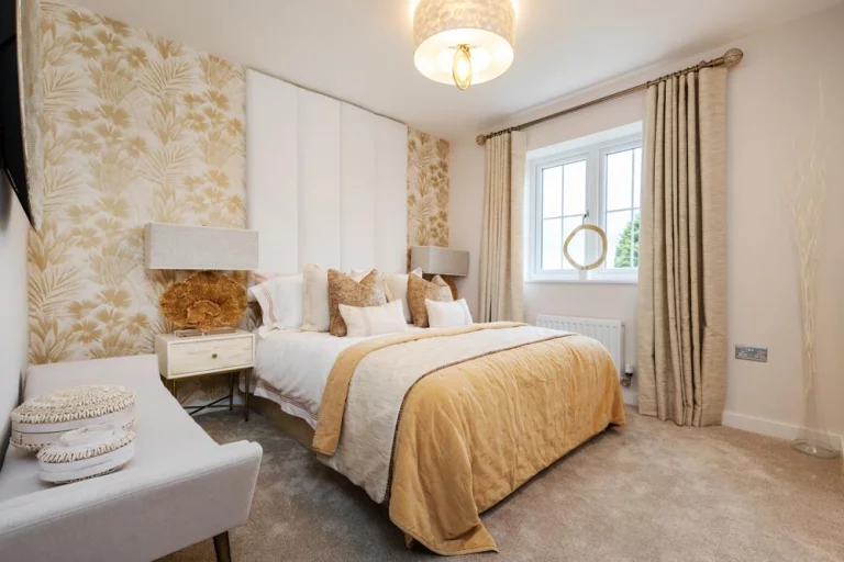 Image carousel 3516646 1765419214