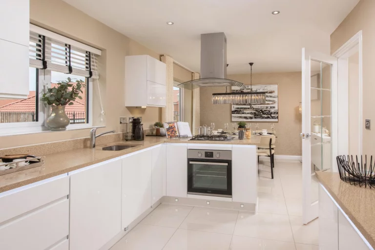 Image carousel 3518371 1765861249