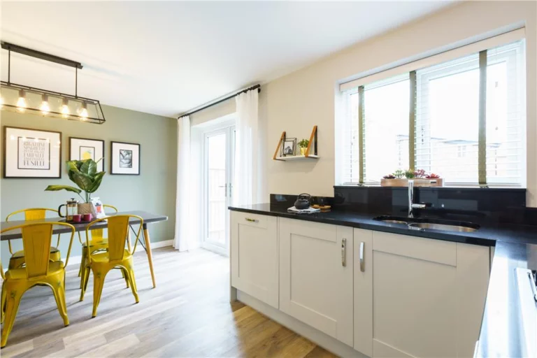 Image carousel 3519921 1766283310