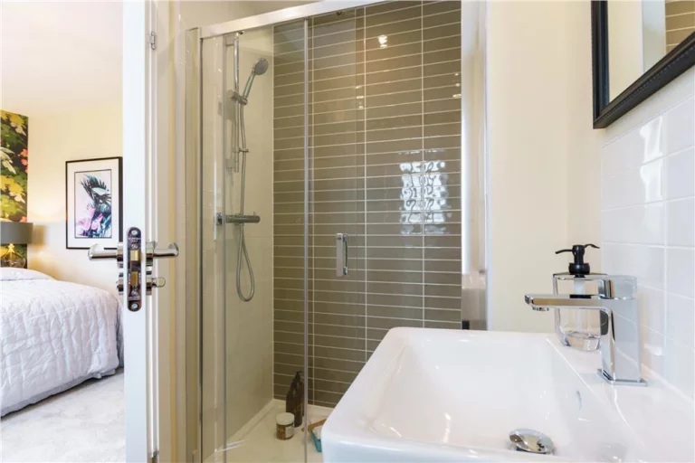 Image carousel 3519946 1766283313