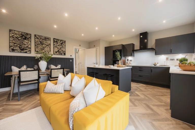 Image carousel 3520911 1766480006