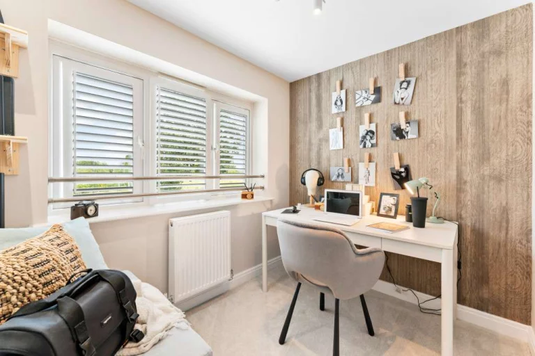 Image carousel 3521721 1766628102