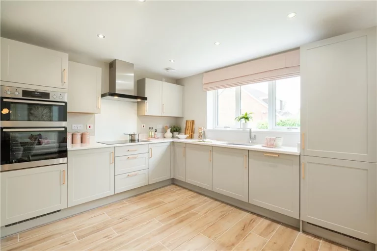 Image carousel 3521991 1766715604