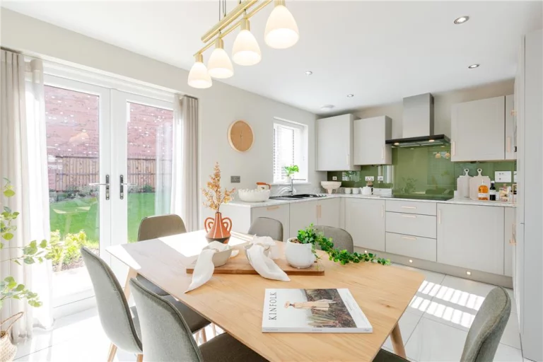 Image carousel 3522046 1766715612