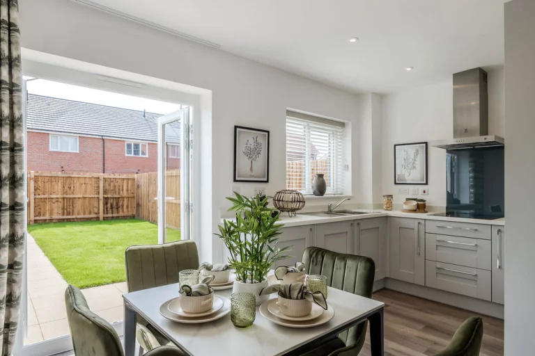 Image carousel 3522756 1767119224