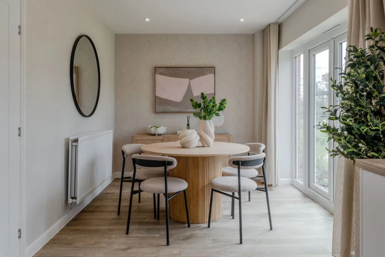 Image carousel 3523096 1767120611