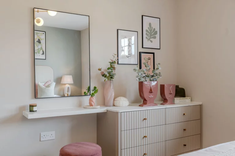 Image carousel 3523111 1767120636